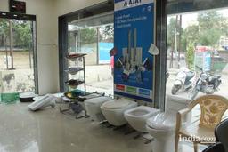 https://www.indiacom.com/photogallery/SOL570_Sunil Enterprises, Sanitaryware4.jpg